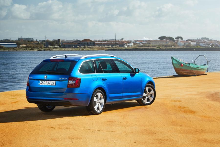  Skoda Octavia Combi (5E) 2017 года  (WW) (фото 12 из 20)